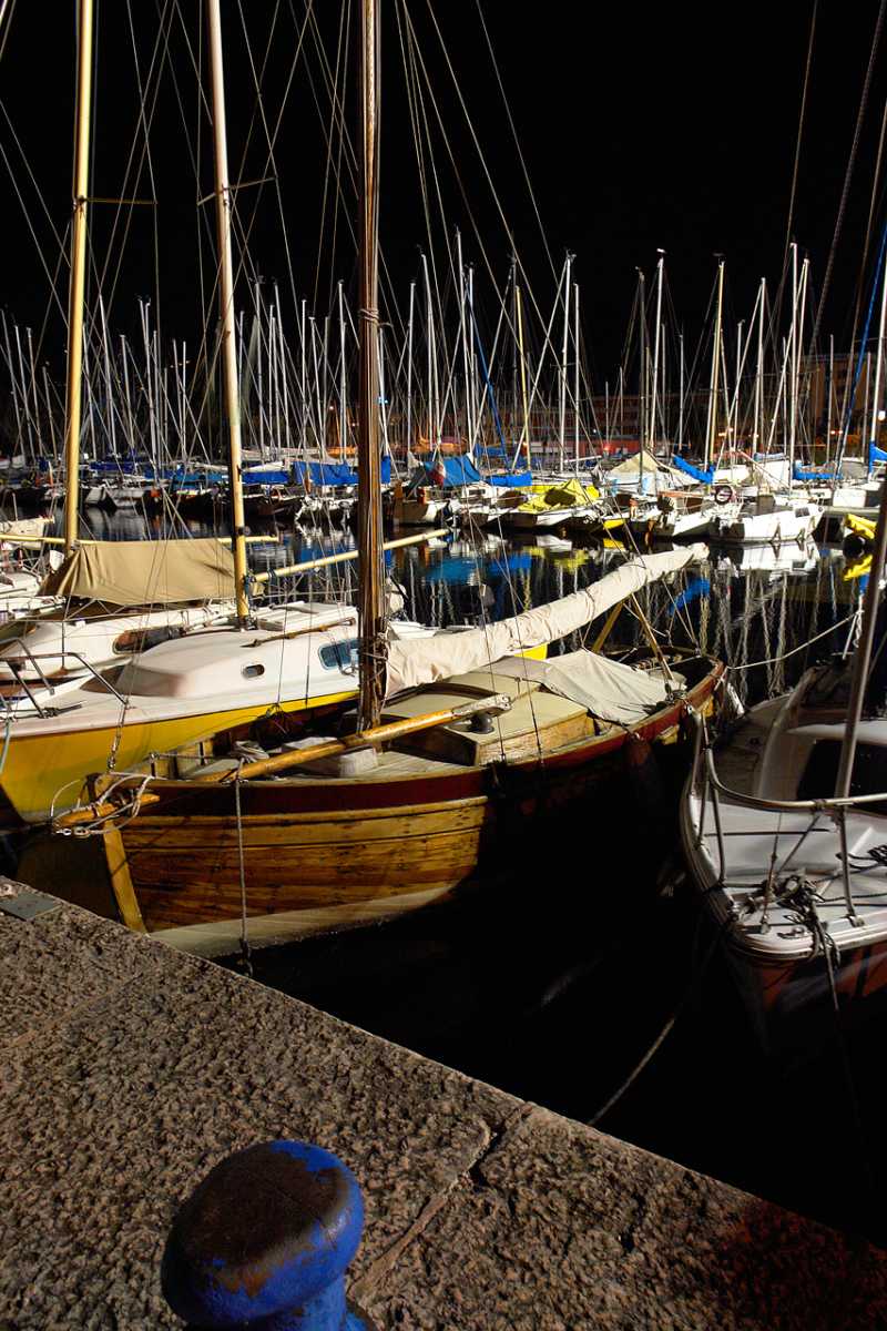 [Immagine: 201214215613_halfaya by night ridotta.jpg]